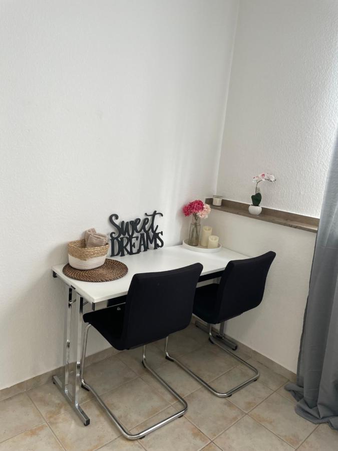 Sleepwell1 Apartment Koln Bagian luar foto